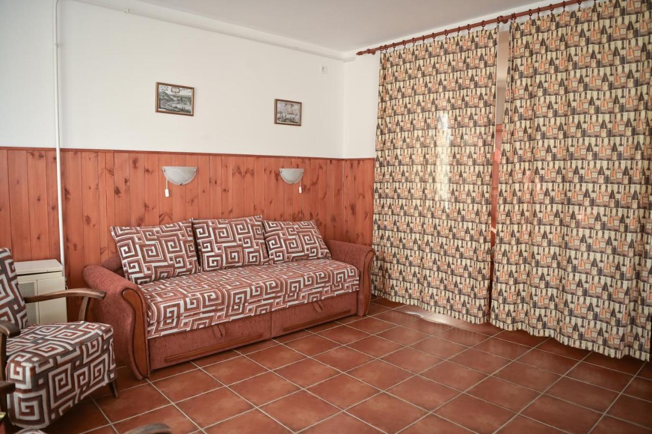 Central Apartman Токай Экстерьер фото