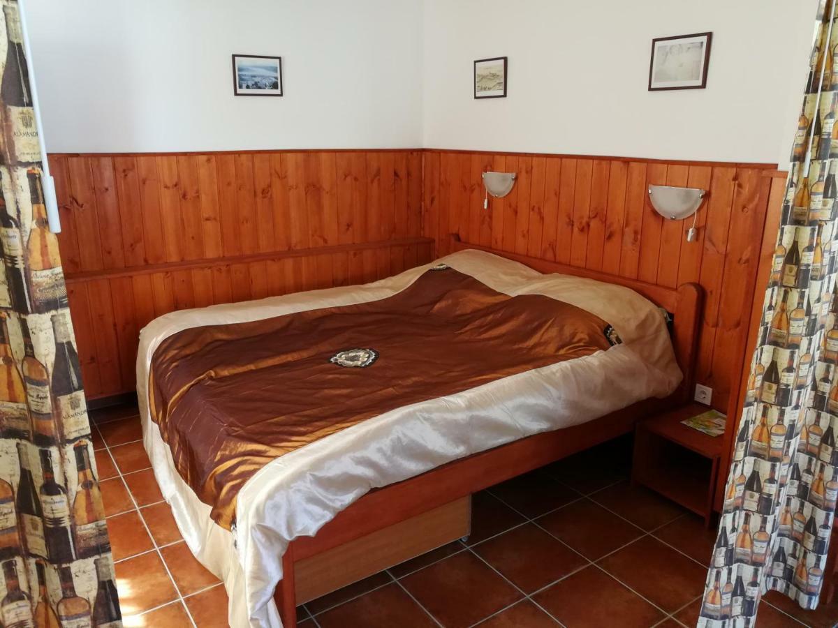 Central Apartman Токай Экстерьер фото